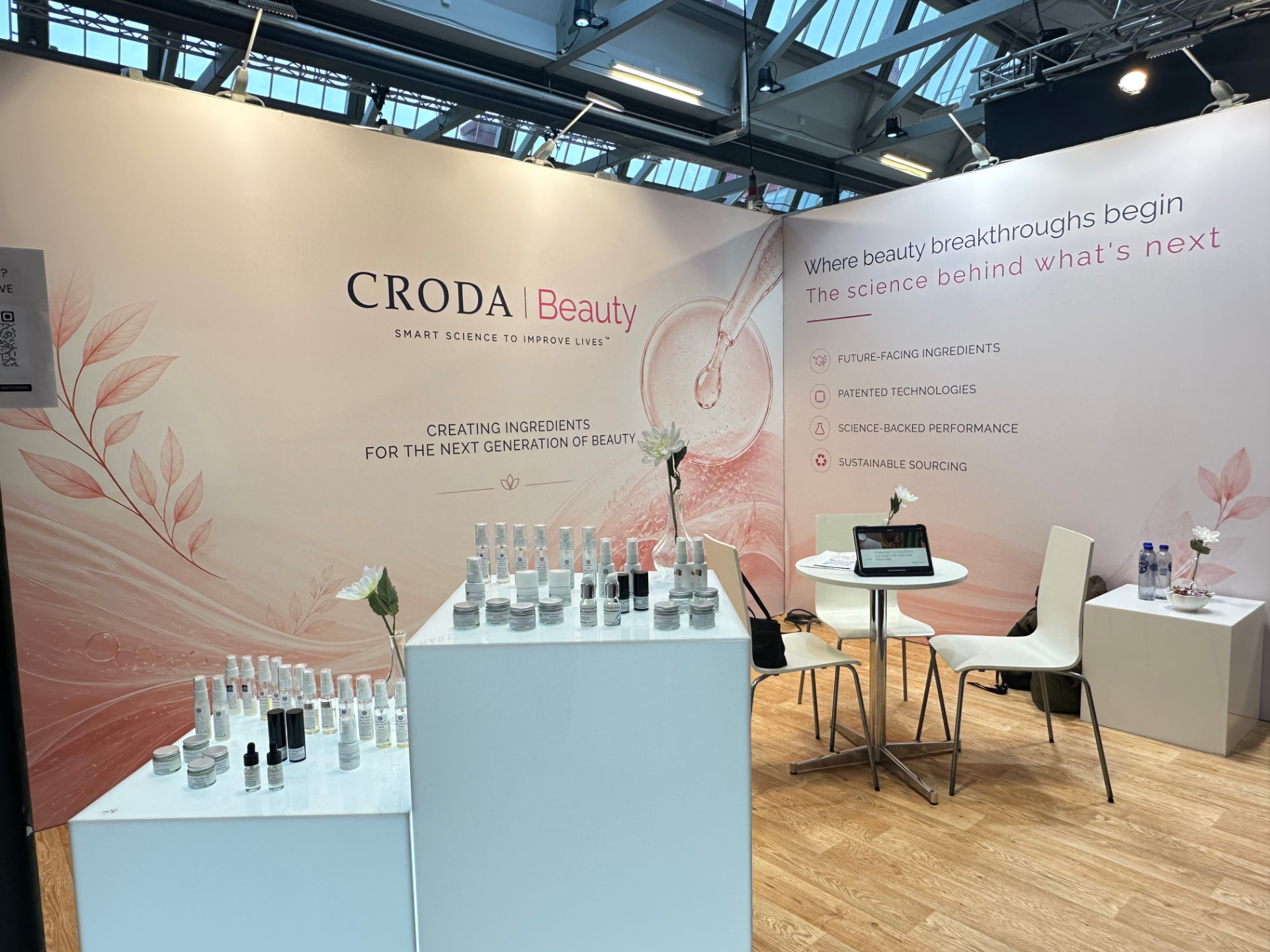 Croda Beauty: Exhibition Booth Wall Design